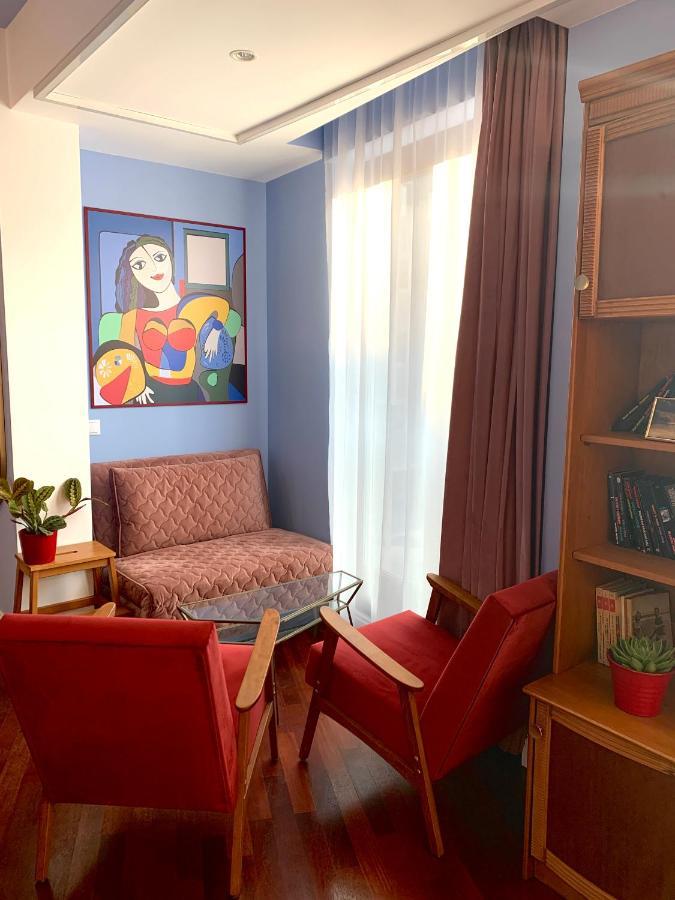 Downtown Italian Studio Бухарест Экстерьер фото
