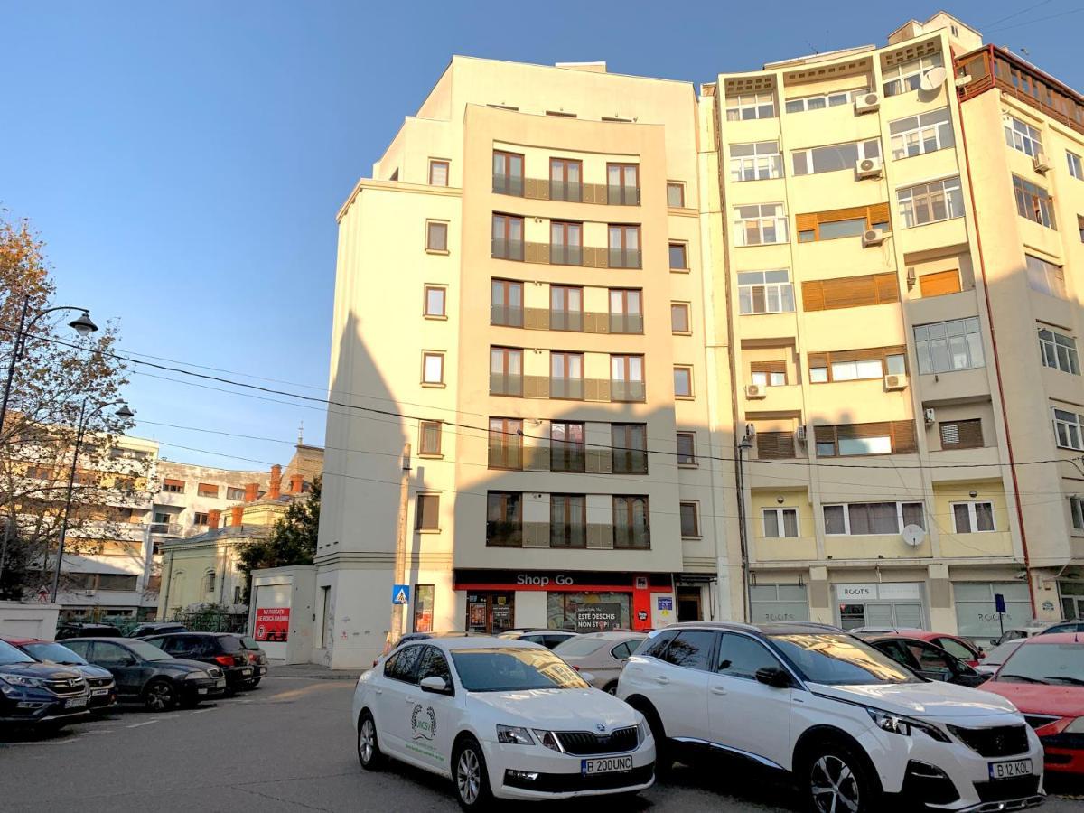 Downtown Italian Studio Бухарест Экстерьер фото